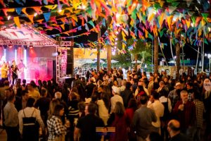 Leia mais sobre o artigo Forró do Tropical: uma noite de alegria, música e solidariedade