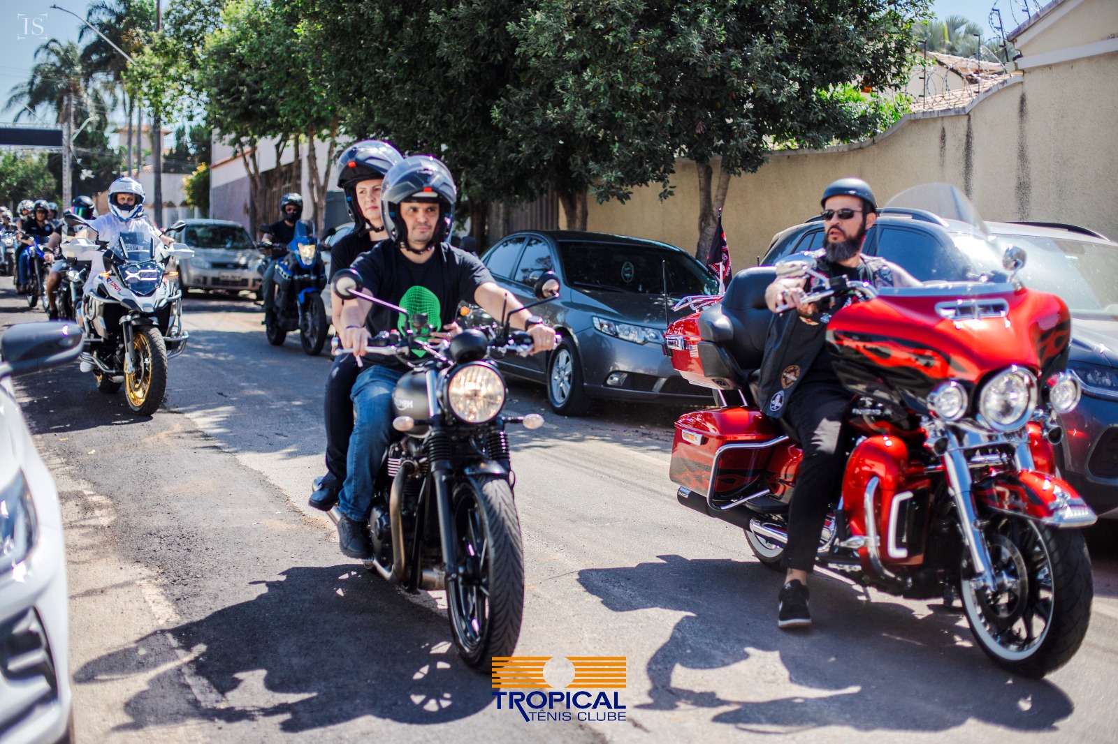 No momento, você está visualizando XX Encontro de Motos celebra 20 anos de história no Tropical Tênis Clube